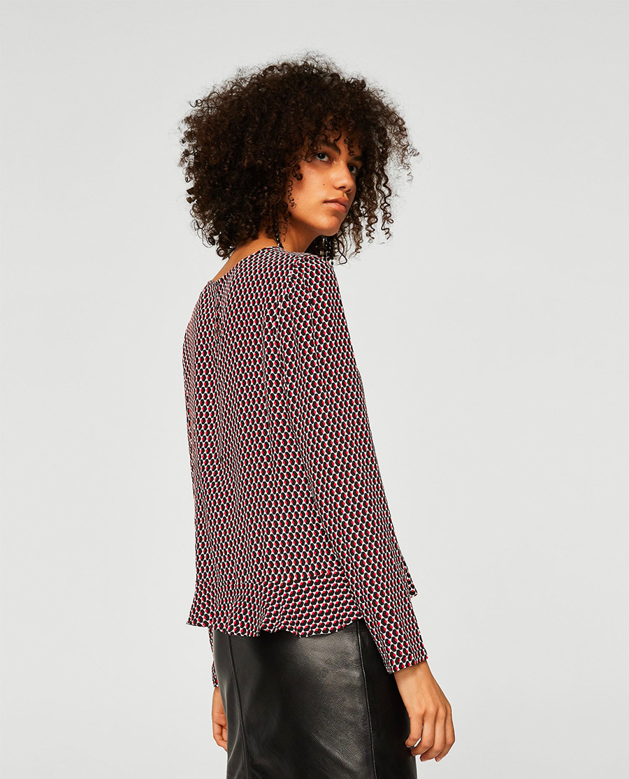Buttoned wool coat
