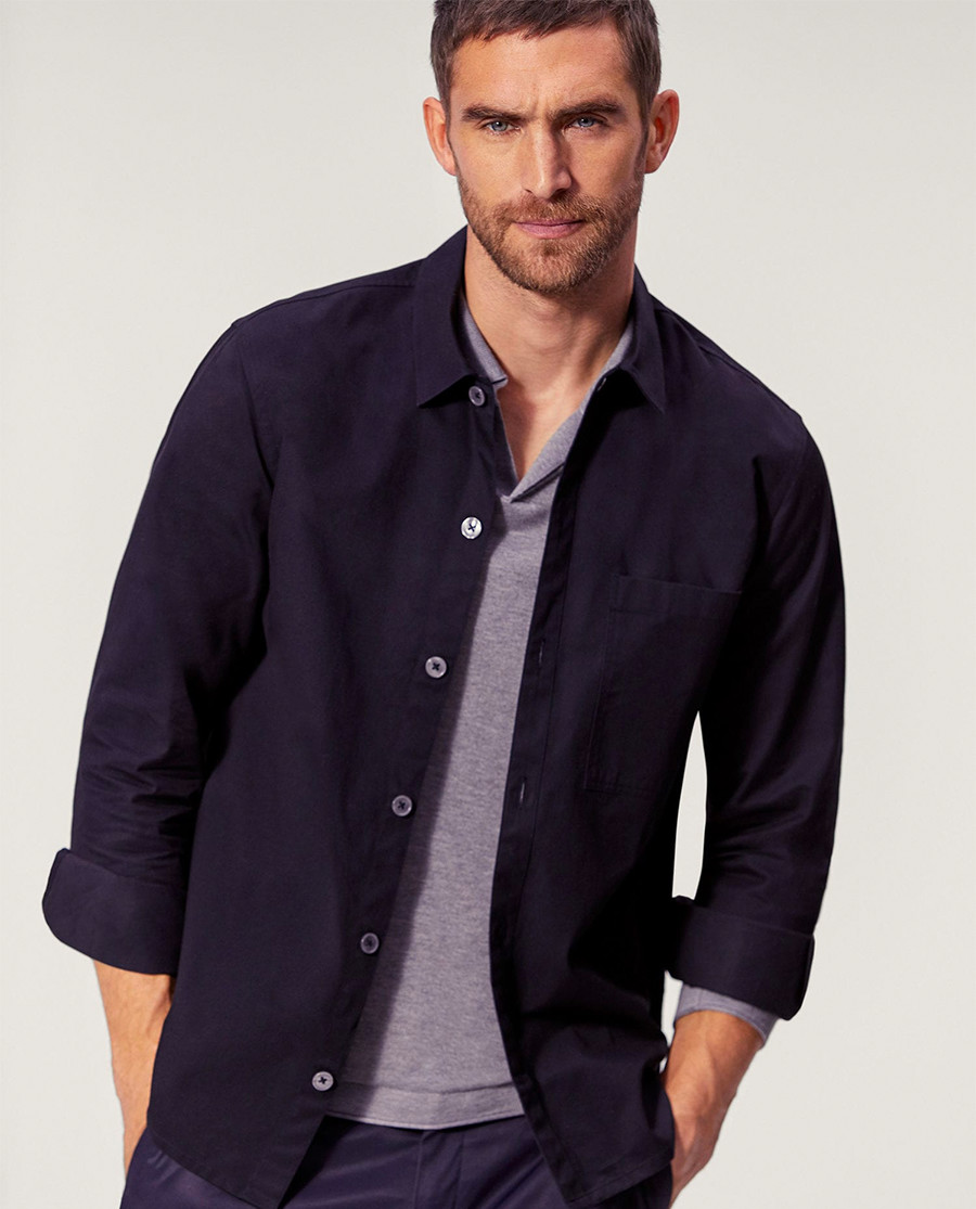 Buttoned wool coat